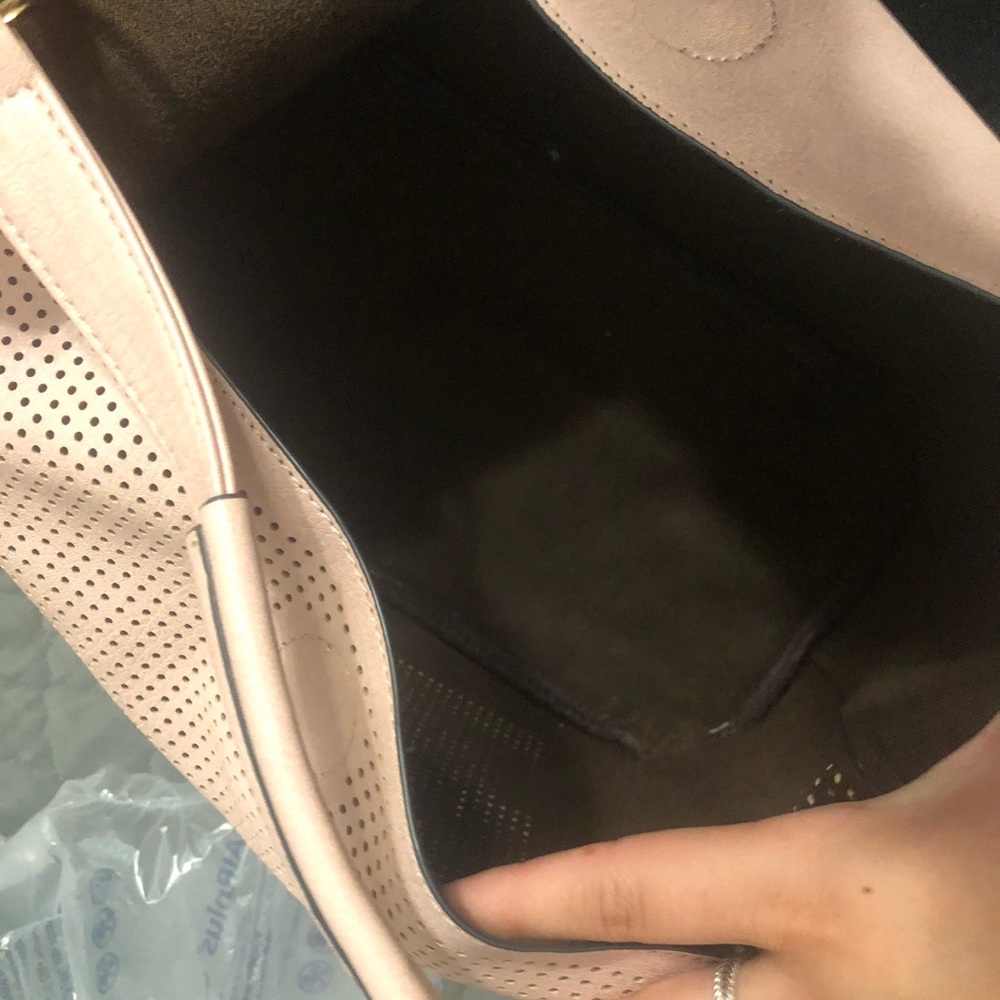 Pink purse - Picture 5 of 6